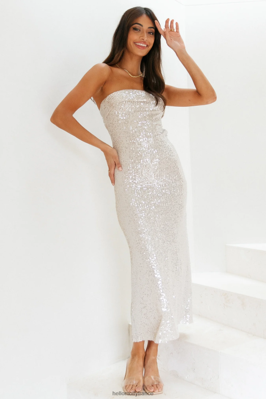 Hello Molly me détendre sur ma propre robe longue beige à sequins vêtements 40222H6672