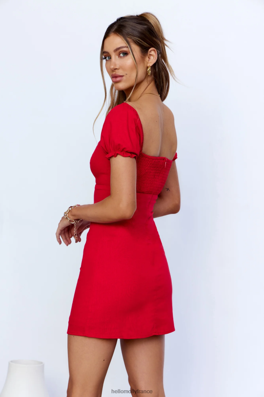 Hello Molly bouge ton corps, robe rouge vêtements 40222H7500