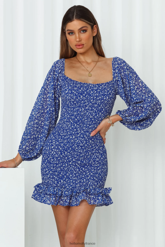 Hello Molly juste une robe bleue à numéro vêtements 40222H7580